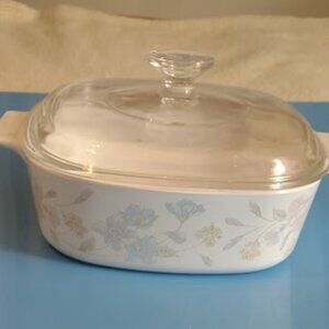 CORNINGWARE 2L CASSEROLE PASTEL BOUQUET DESIGN ORIGINAL LID VERY GOOD CONDITION